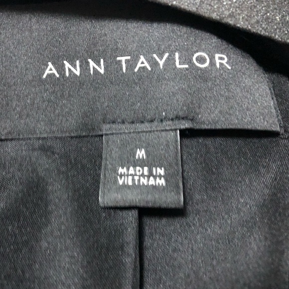 EUC Ann Taylor Checked Coat - Picture 4 of 4